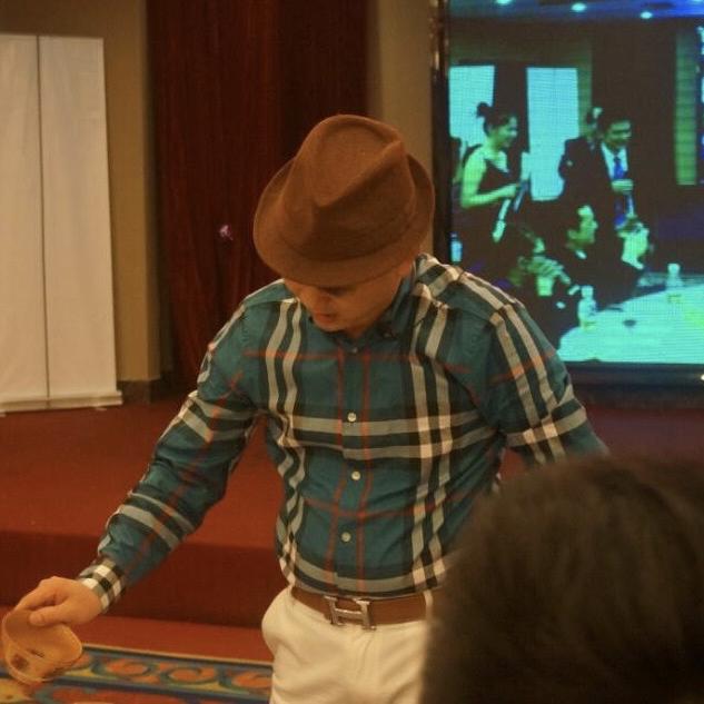 钱厂长•魔术工厂