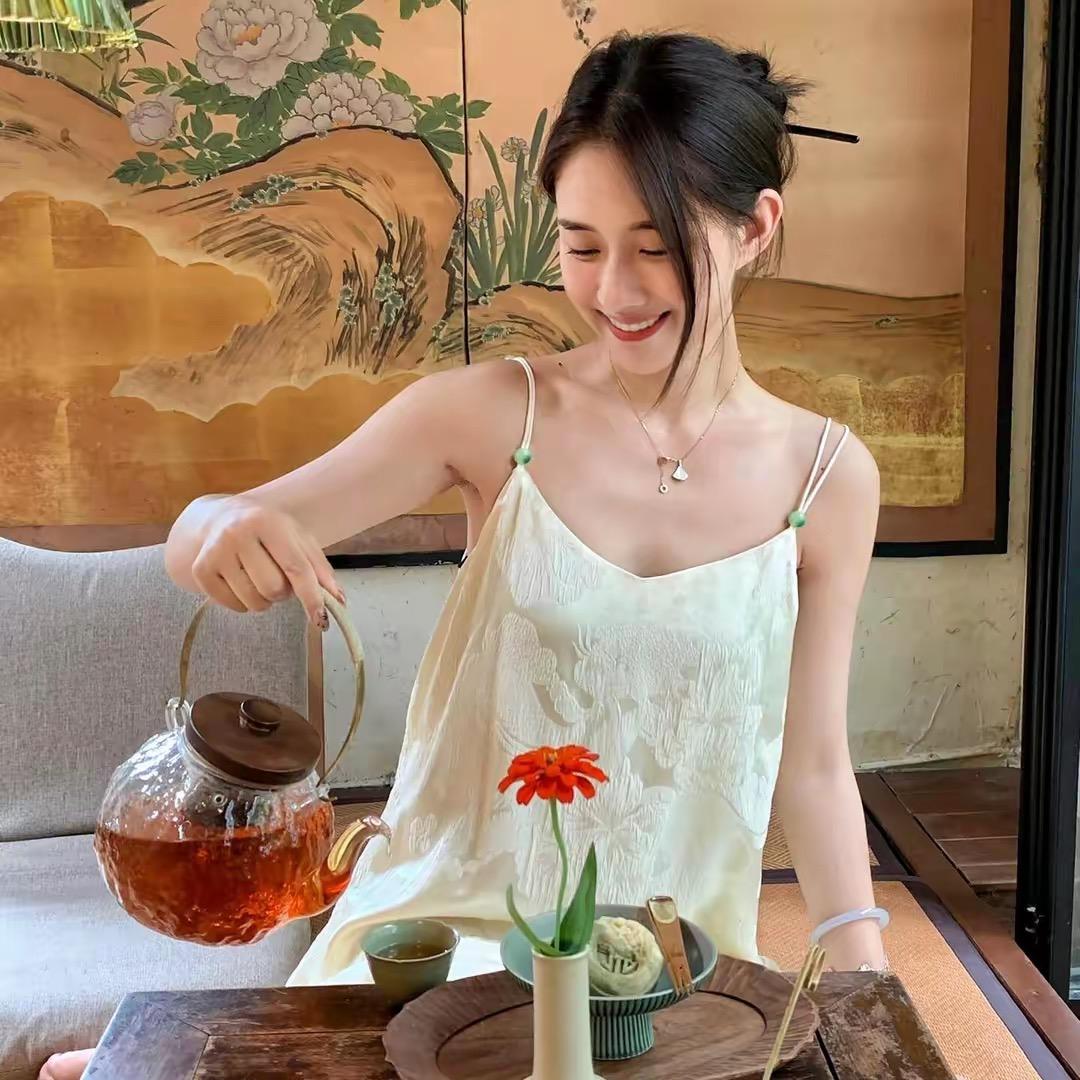 笑笑吖