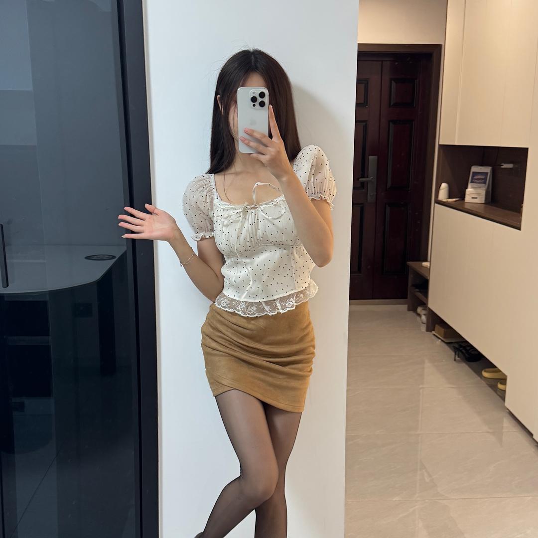02菲菲