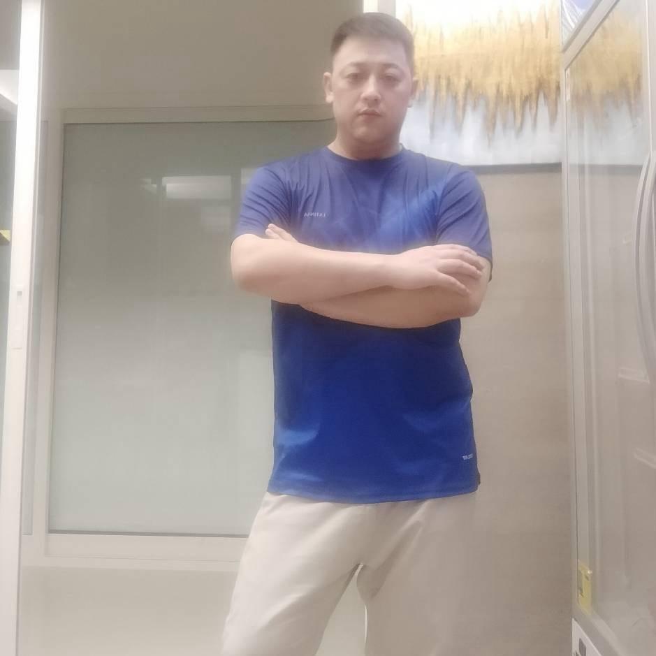 小陈的环球流浪记