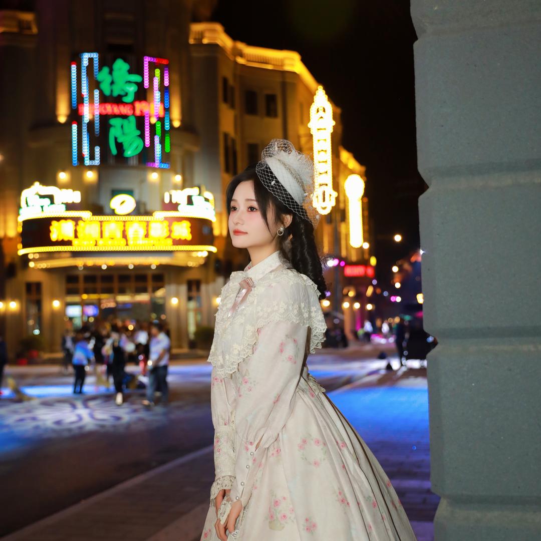 ✨原来是梁美人吖