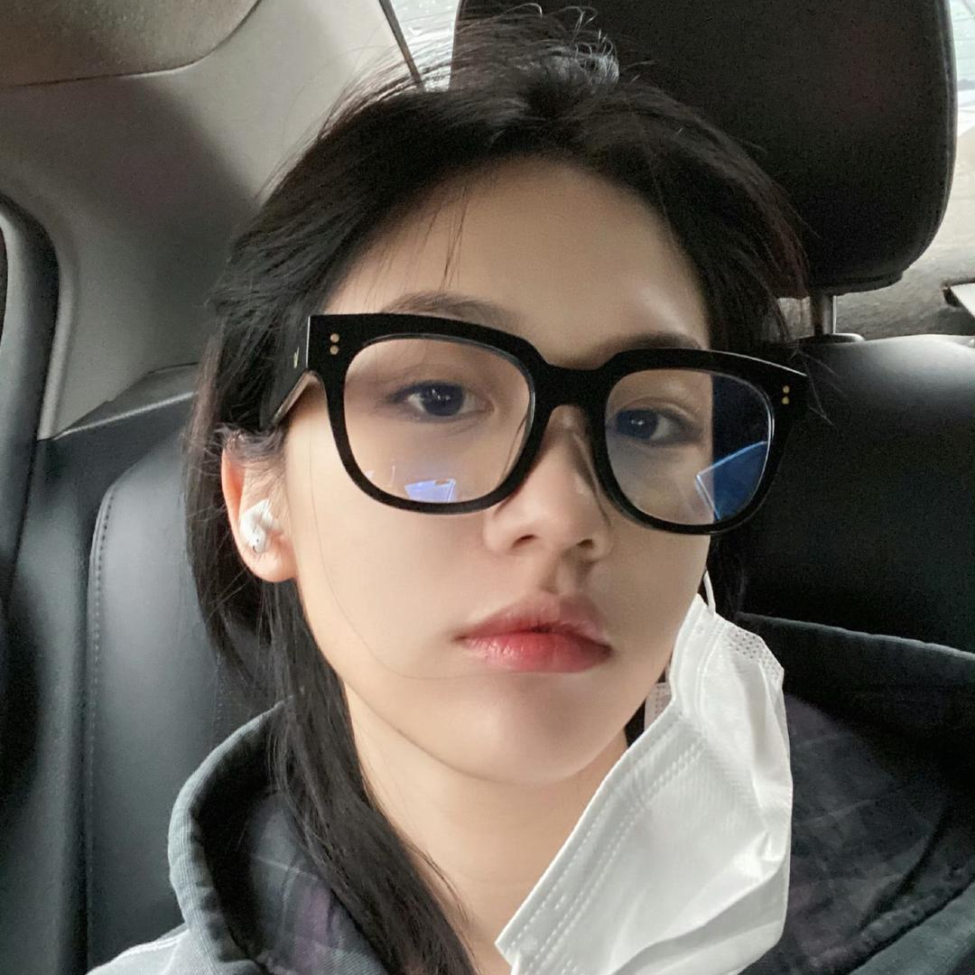 ✧