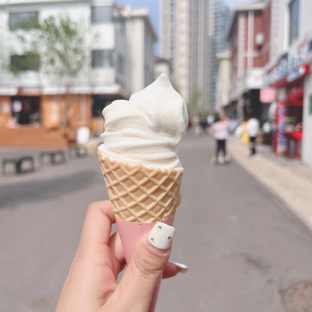 会用智能机的女人