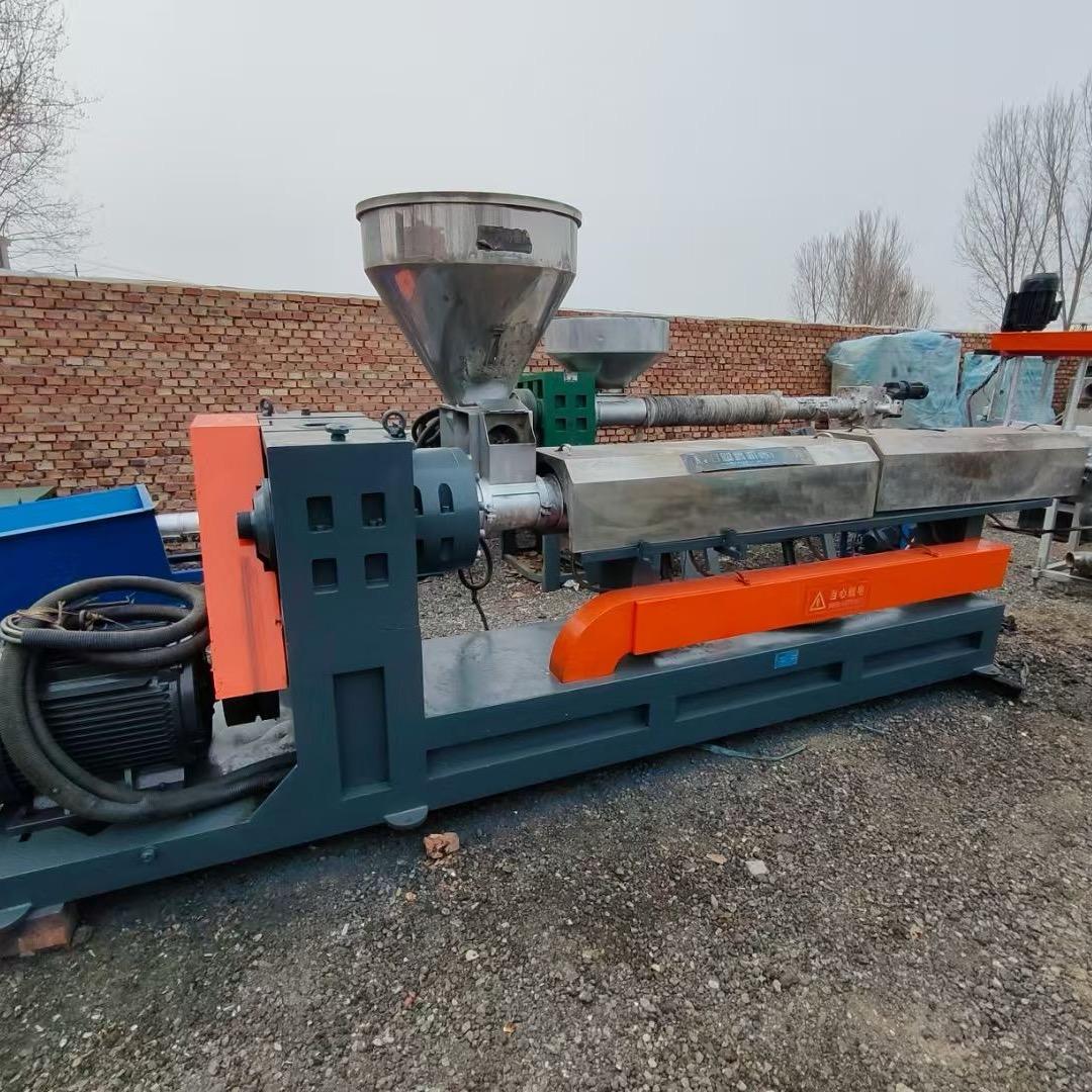 A二手塑料机械-小张