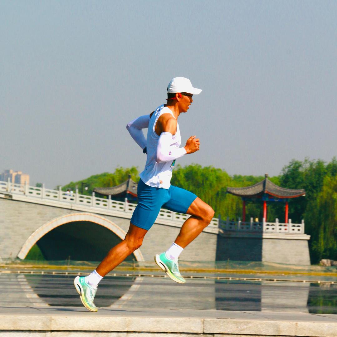 强风吹拂²¹.⁰⁹⁷⁵（刘强）