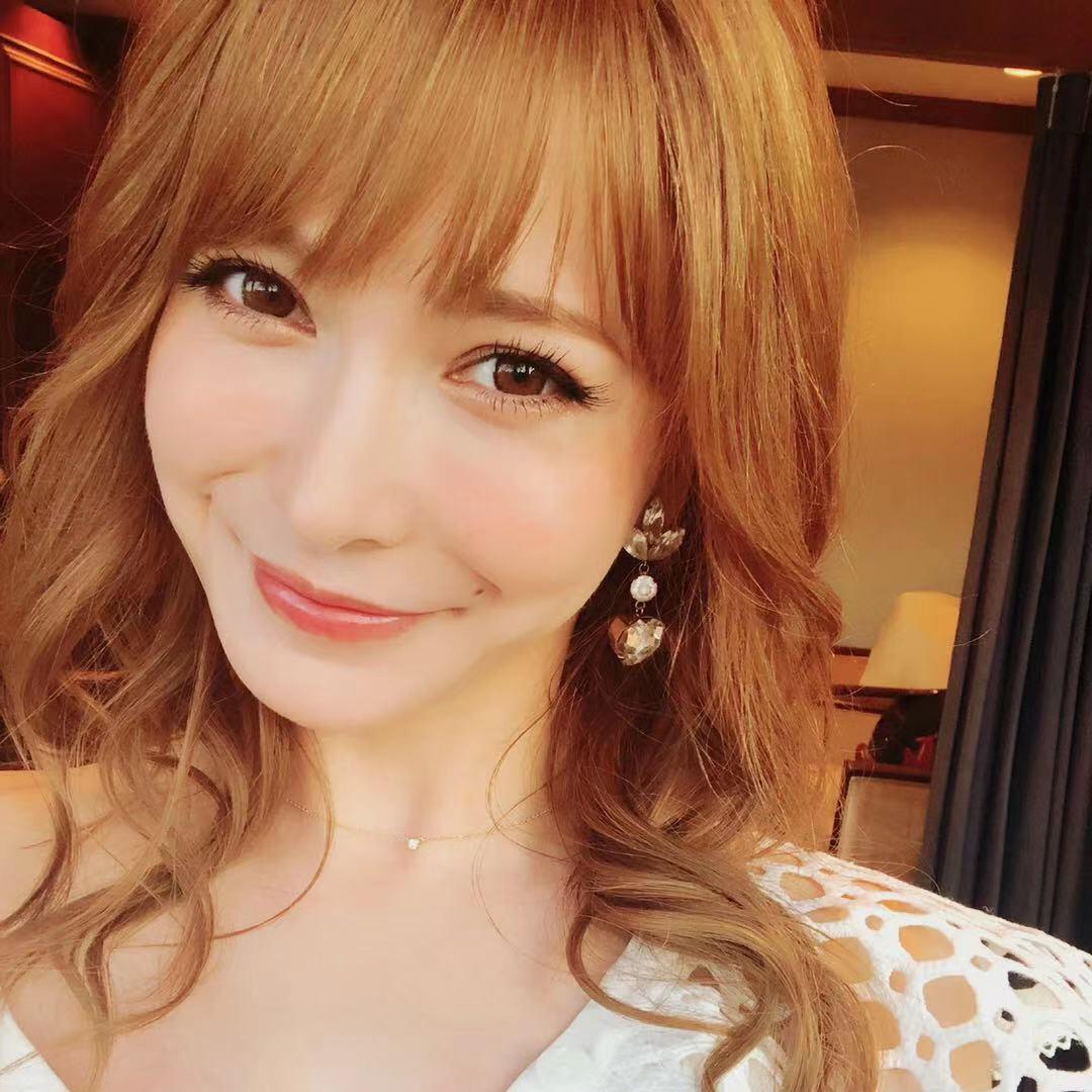 藤井莉娜LenaFujii