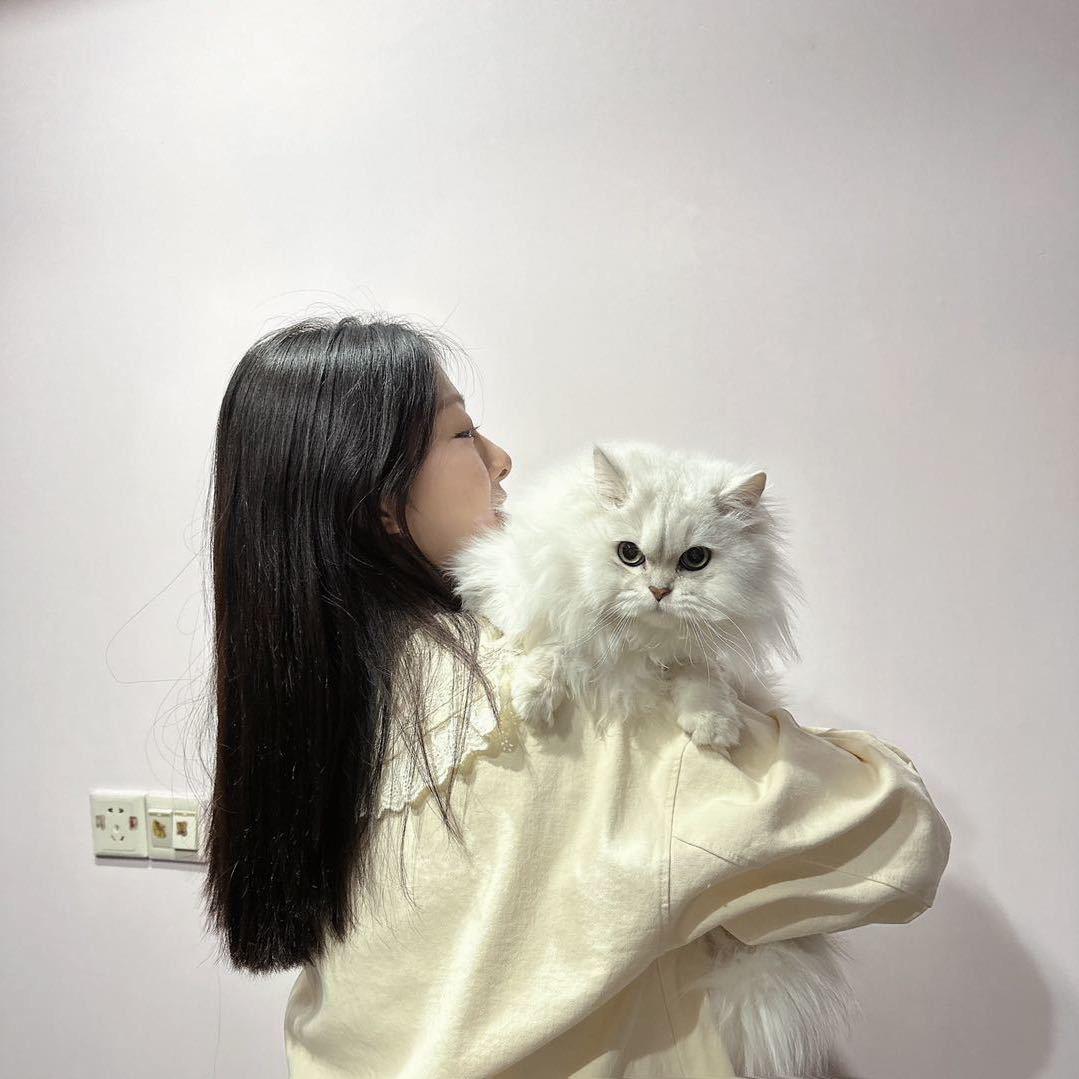 闫同学啦