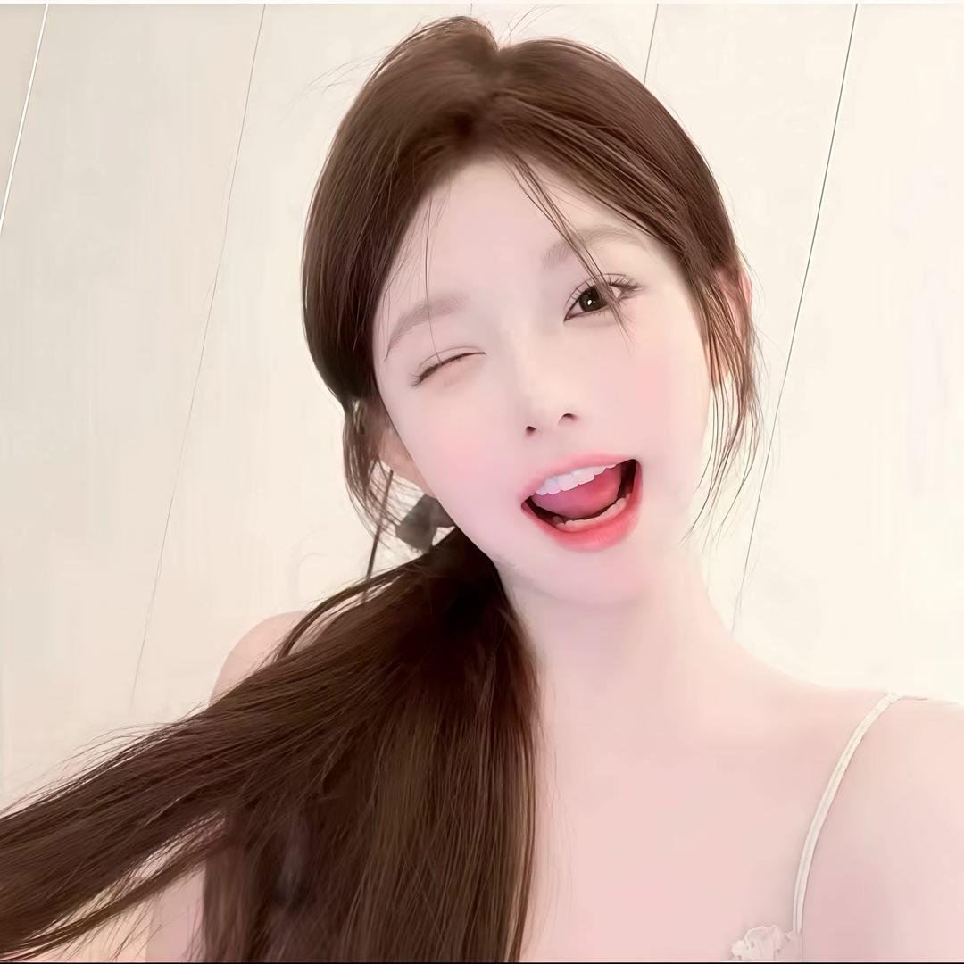 小 佳 妮.🧚🏻‍♀️