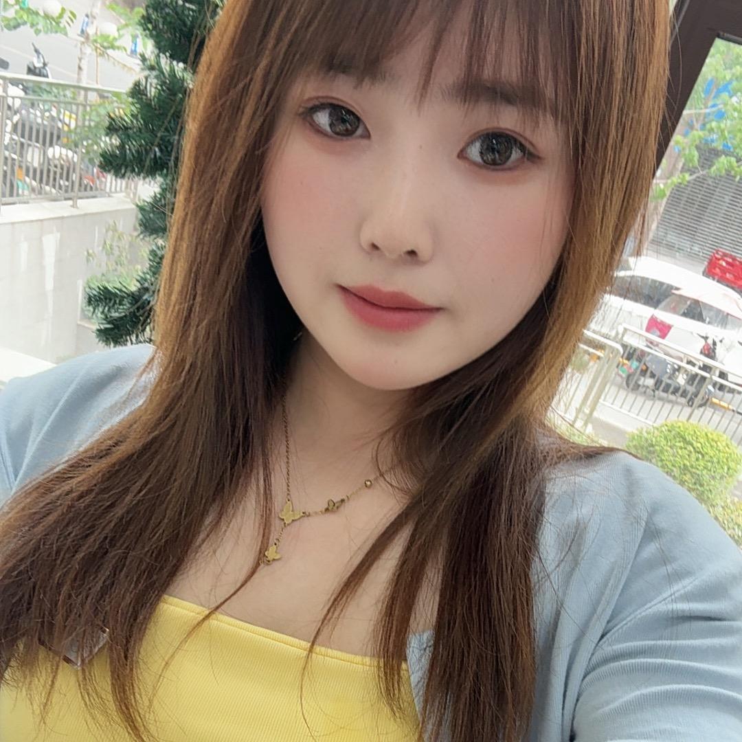 花花 大艺术家🌸🌸
