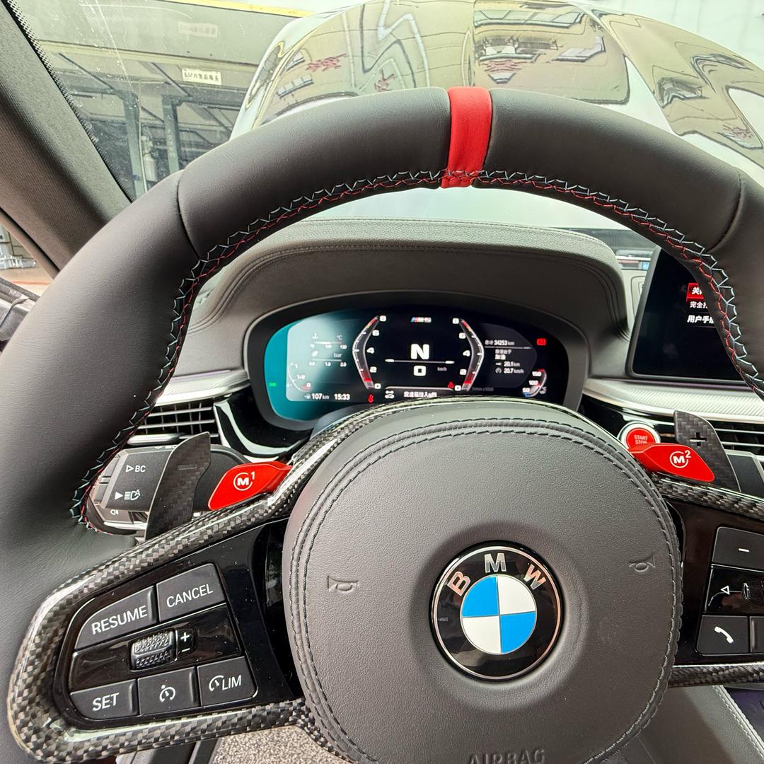 一只会点修的小鱼