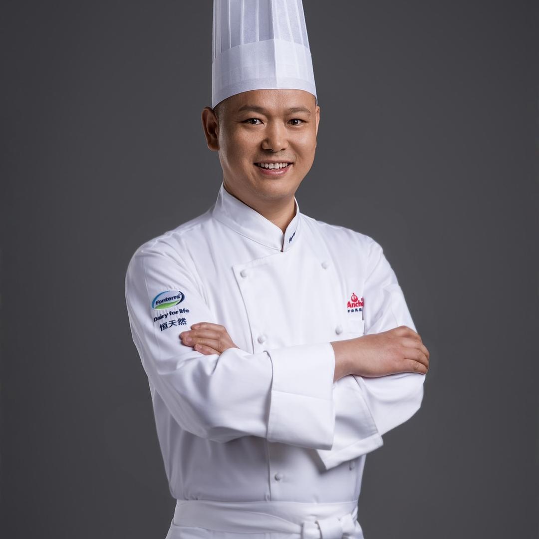 李和平