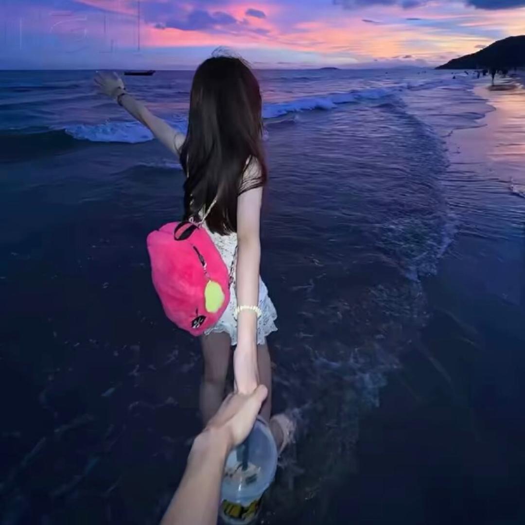 苏雅.