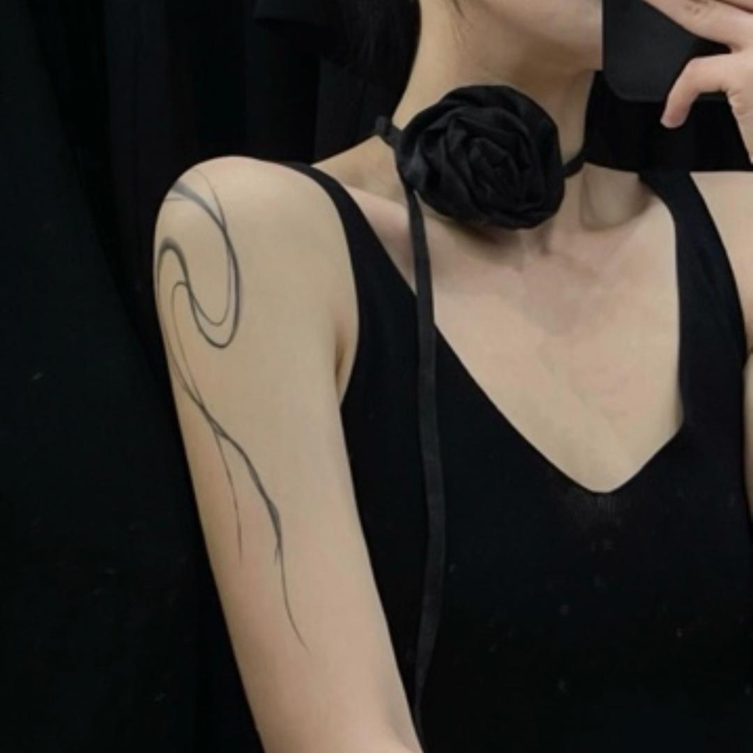 黑美式_（极简轻奢）