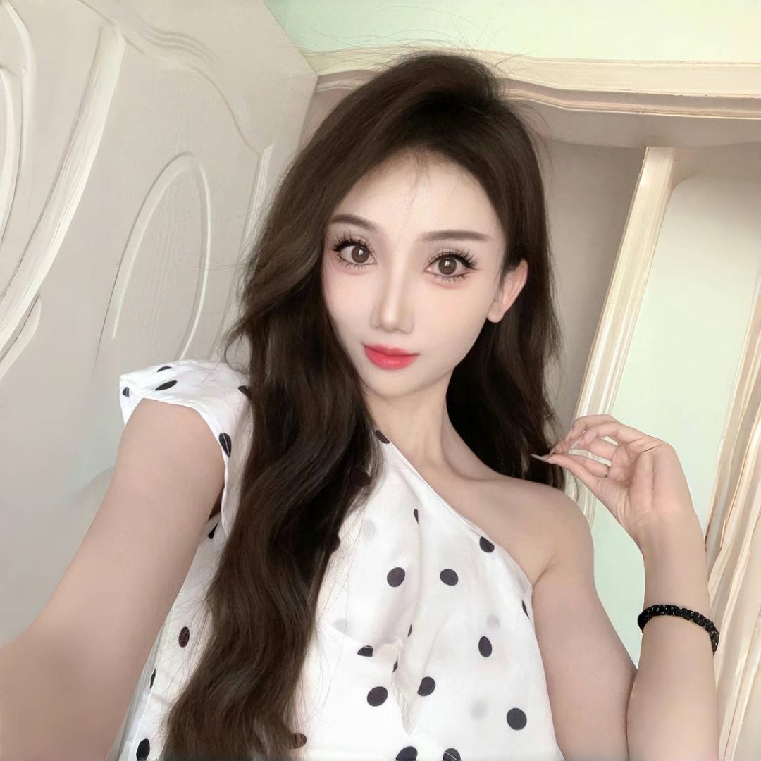 万小艳