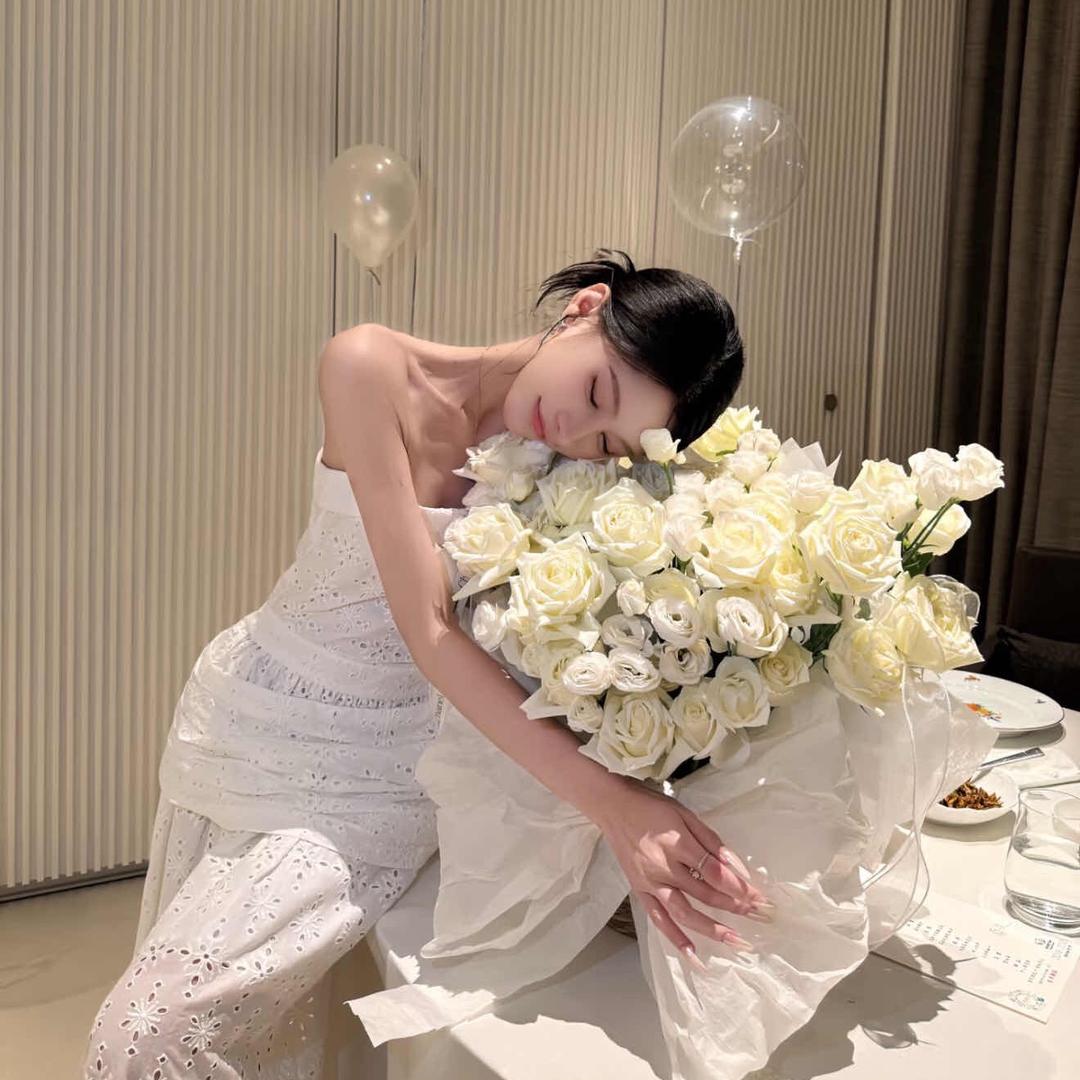 唉 小悦