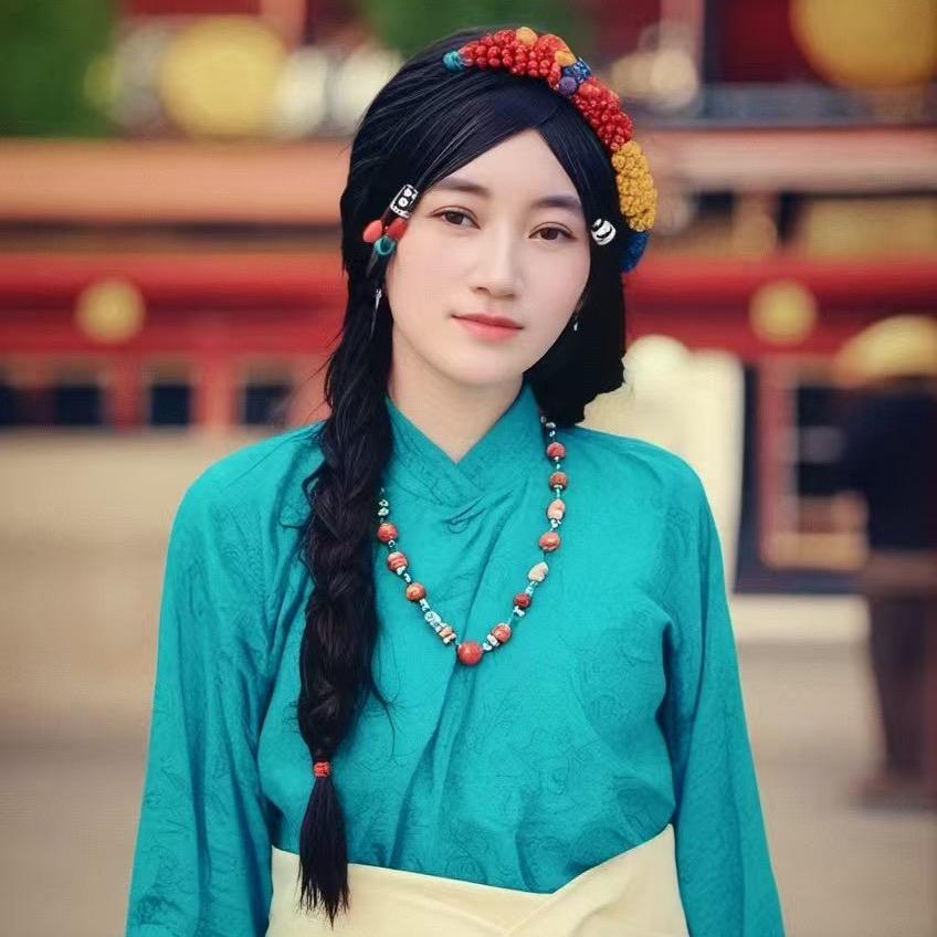 高原牧女
