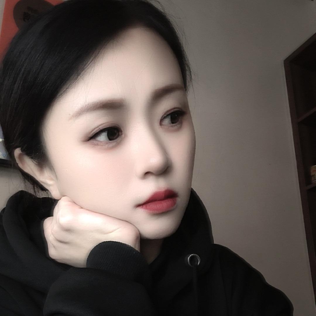卖龙虾的小伙子店长