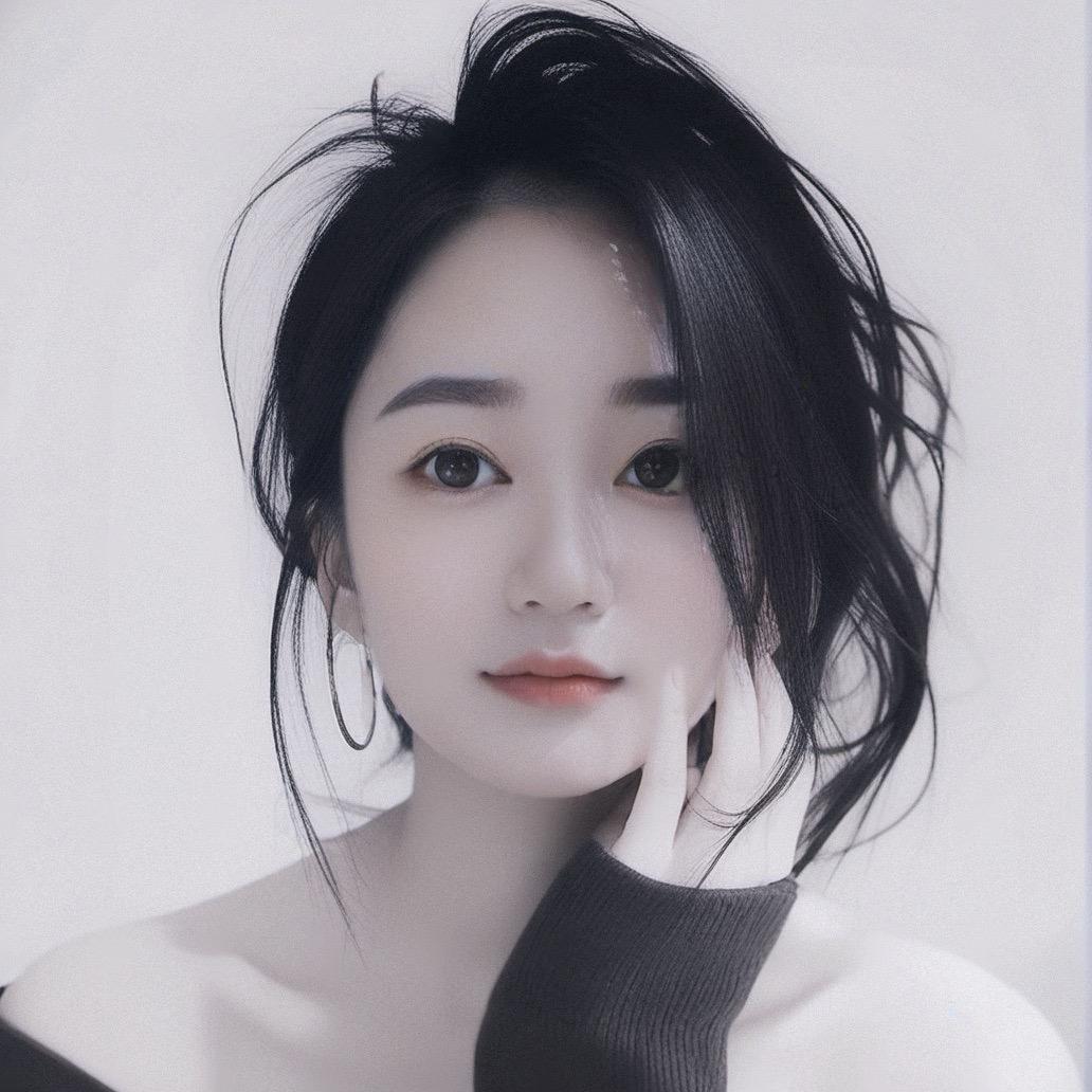 是玲玲吖