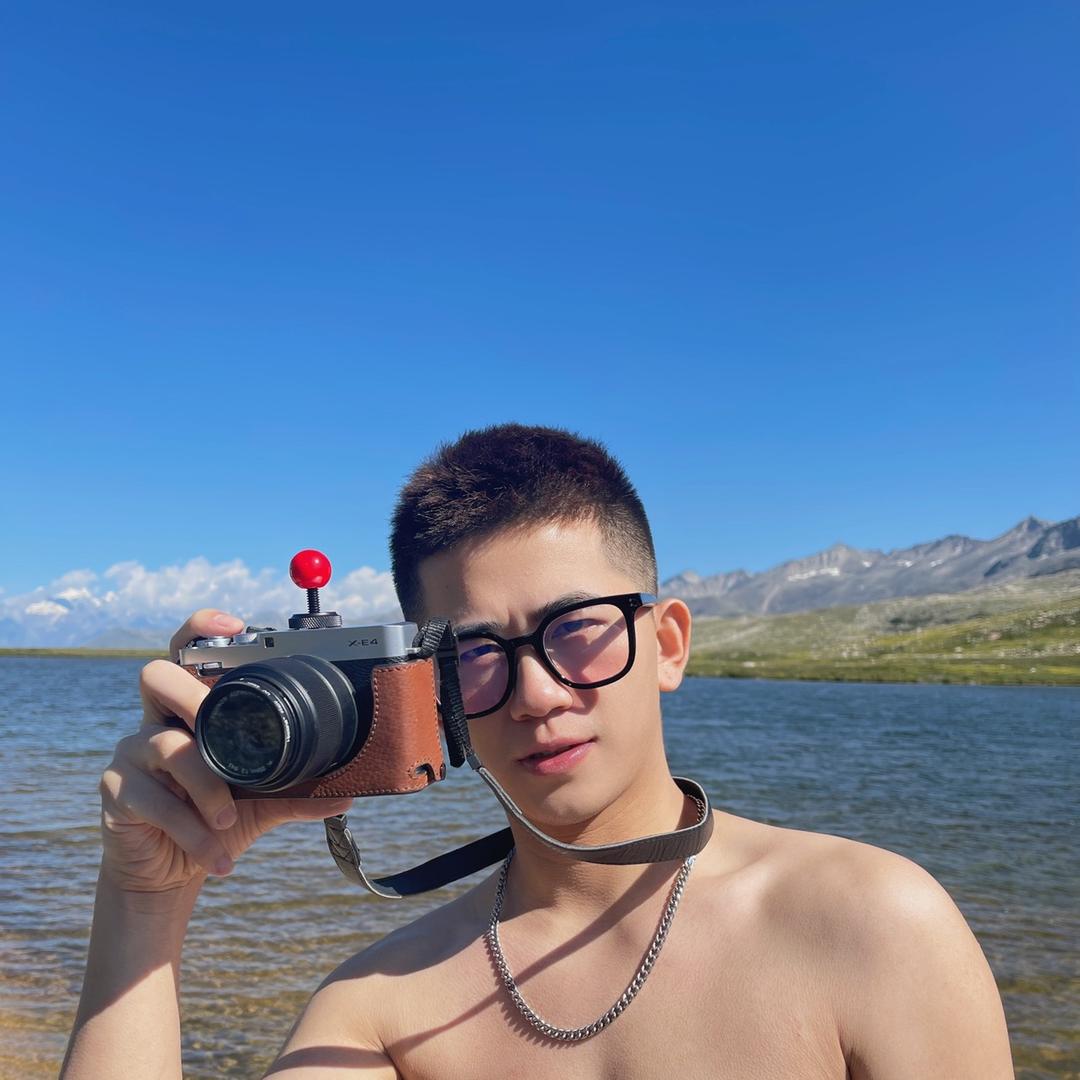 葉哥很乖🐼