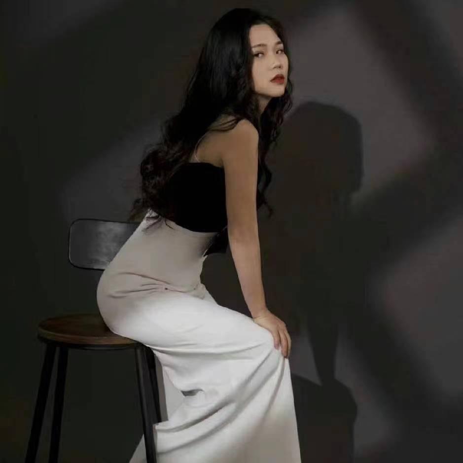 佰万