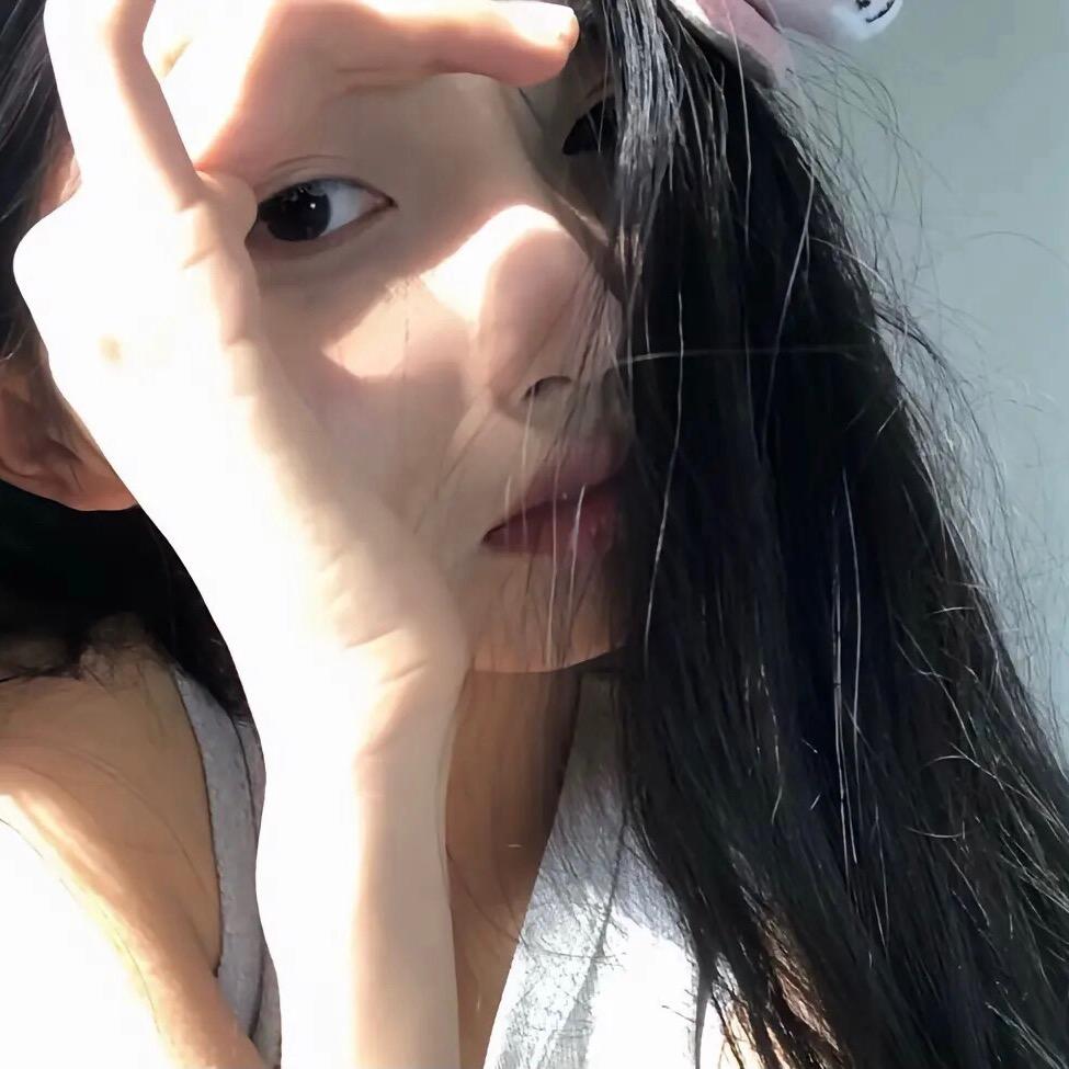 夏兮敏.