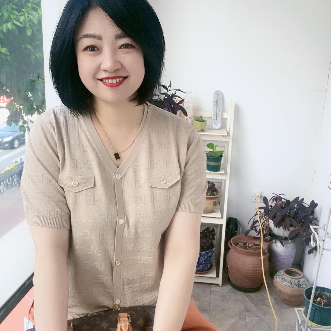 蒙城县纤姿锦女装