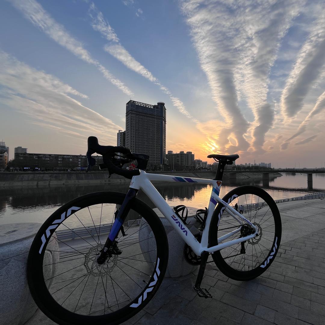 骑不快的小丁🚴🚴