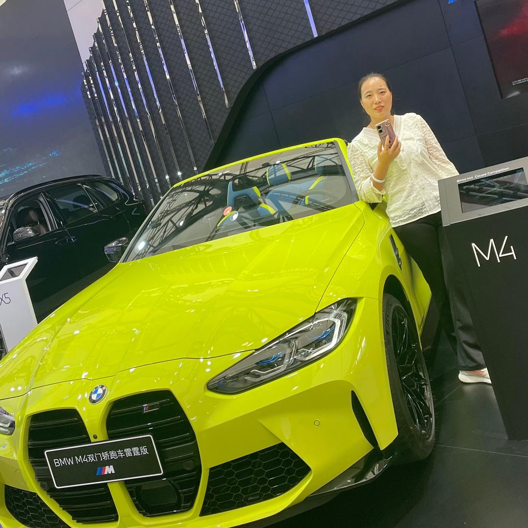 小刘家的<显眼包>