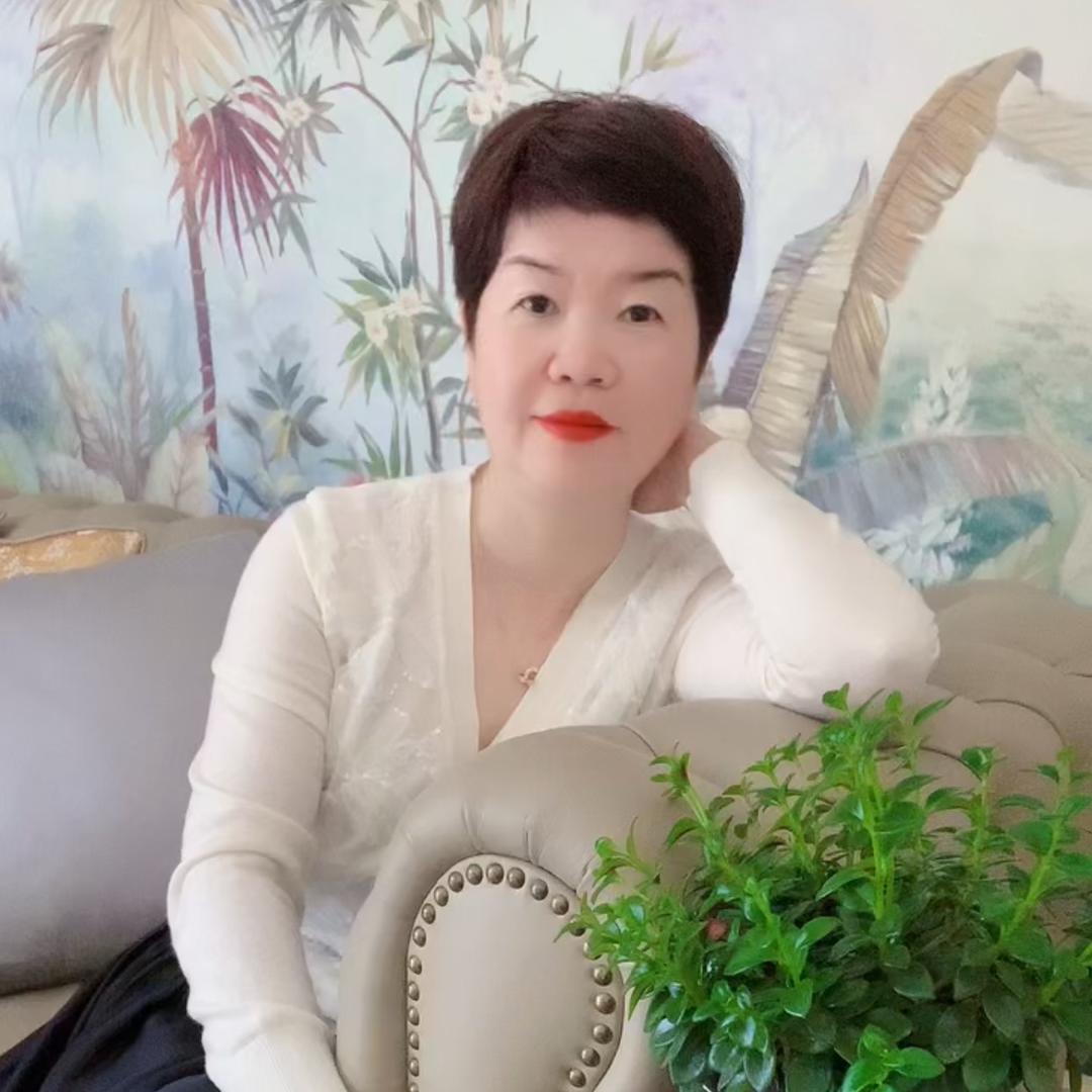 江洁（拒私聊）