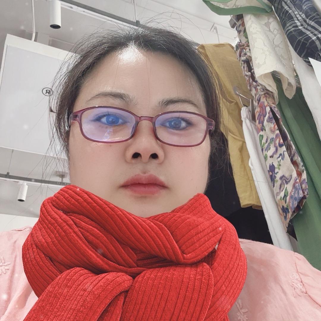 珂伦保罗服饰王姐