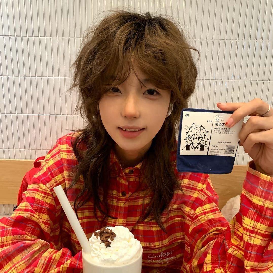 不知江月待何人.