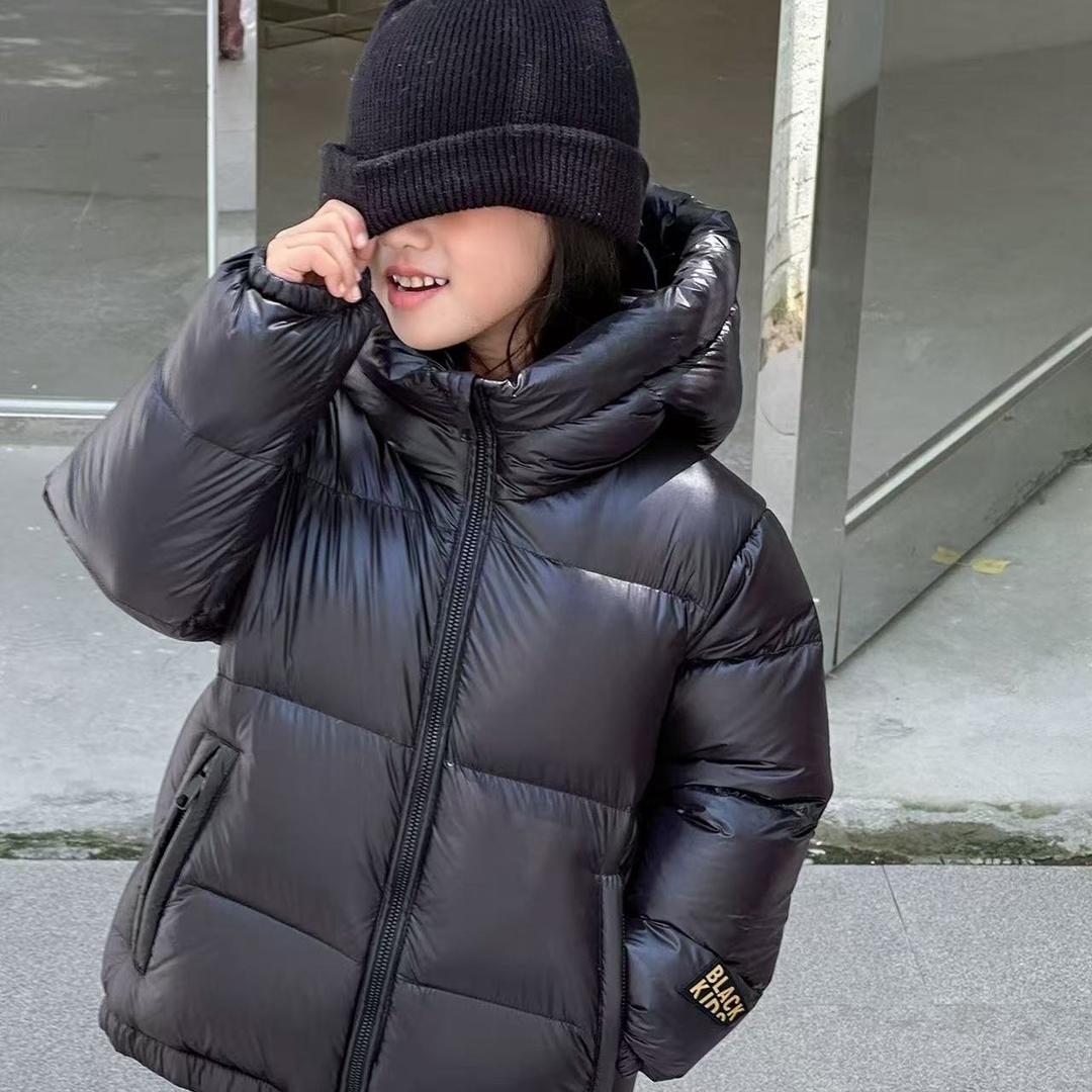 咪兜莱亲子童装店