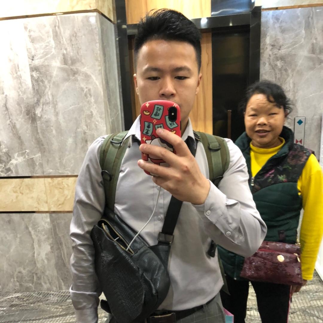 追梦人：欧阳焕辉