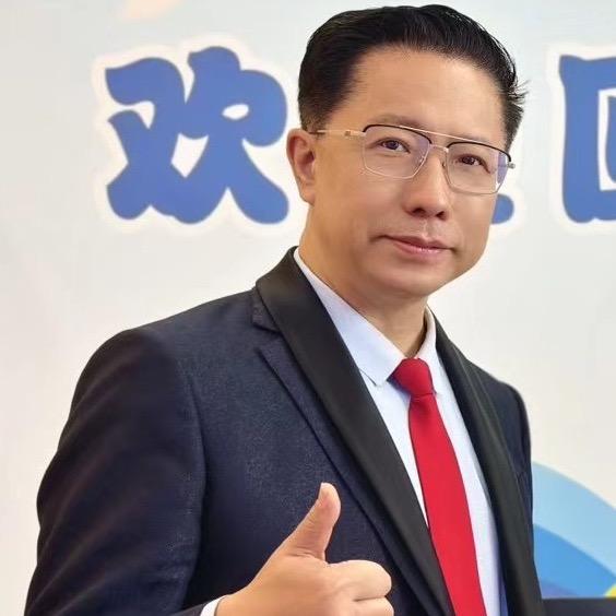 疯狂英语福星老师，李阳老师的私人健身教练