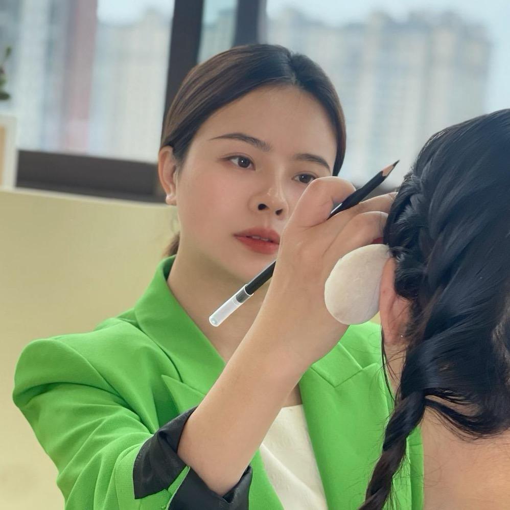 兴义眉老板·宏姐