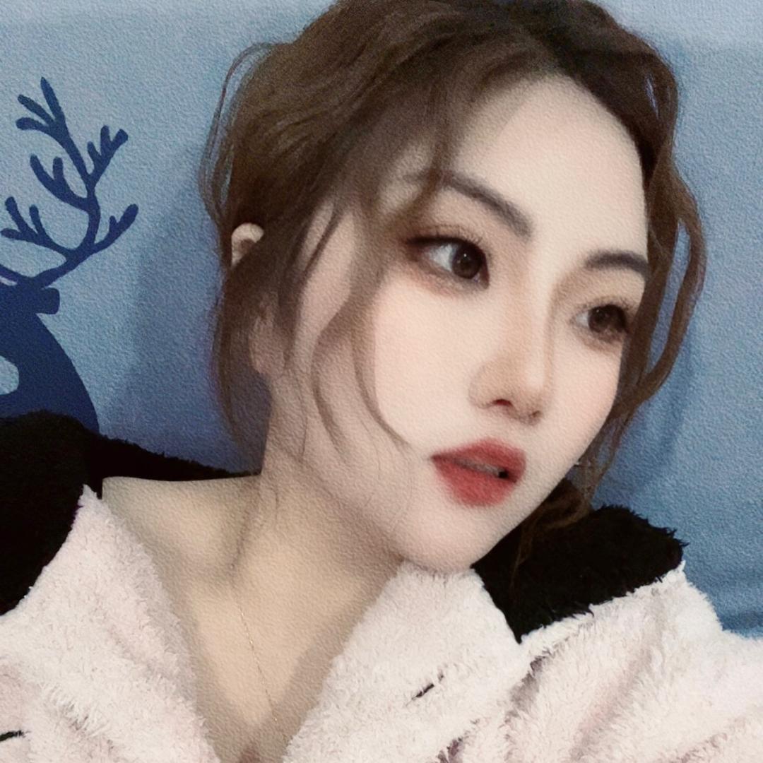 ᥫᩣ༠°露呀🫧