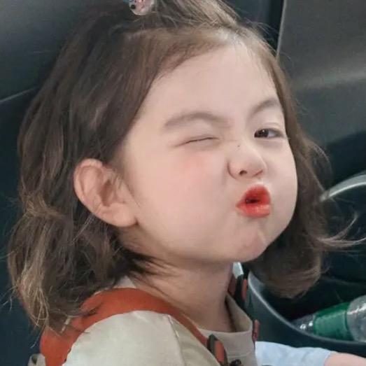 小影侃幕后