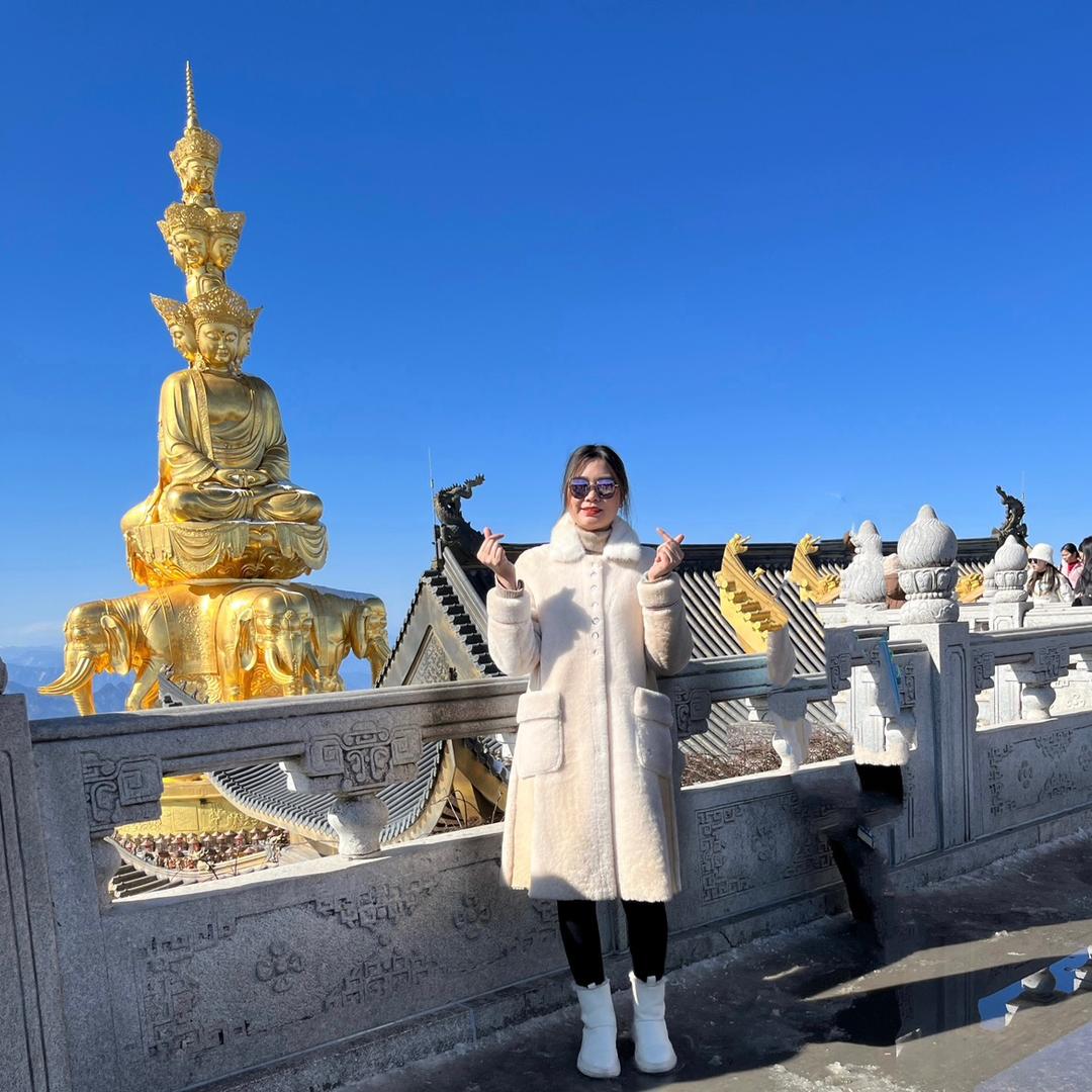 峨眉山导游晓晓🐠（定制旅游）