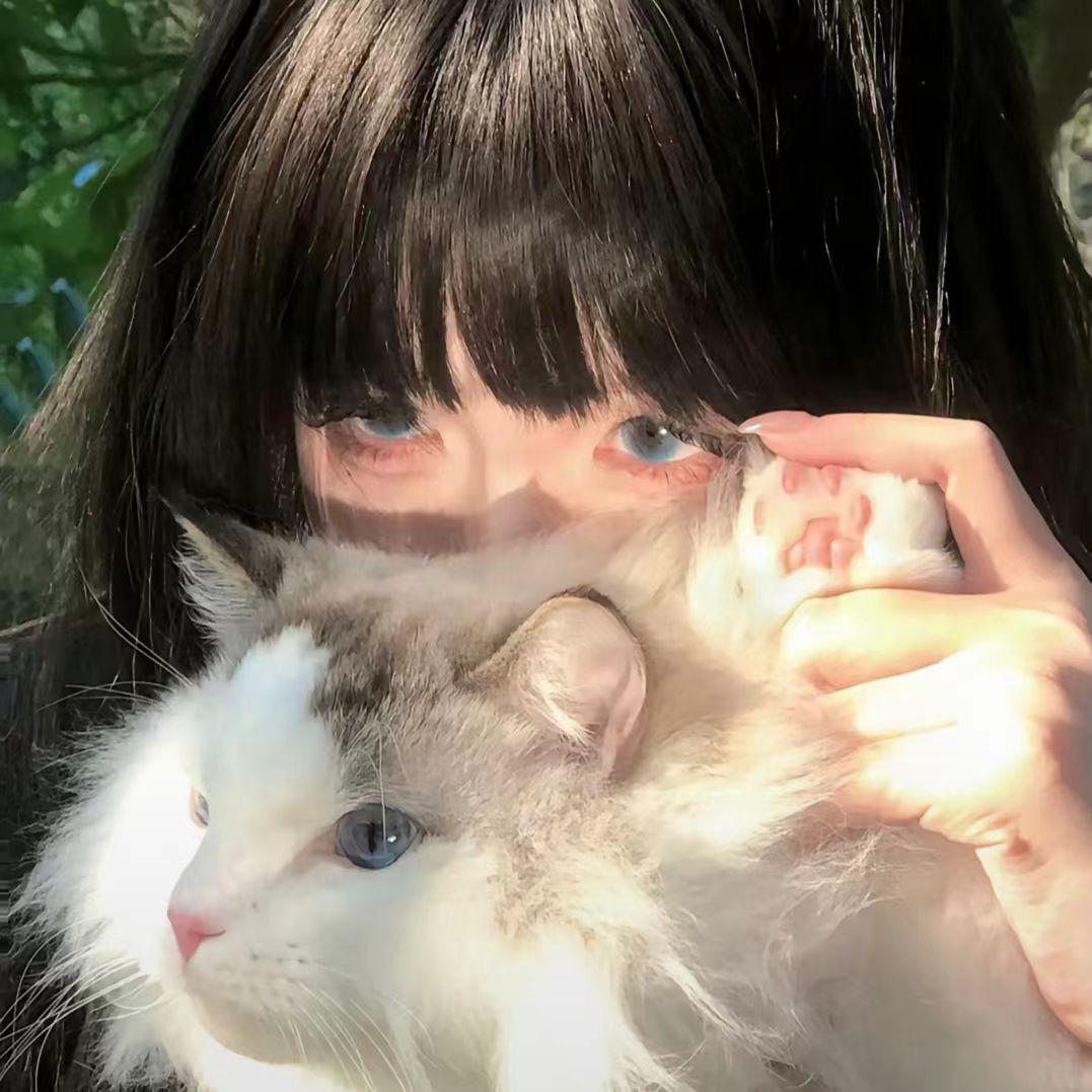粼