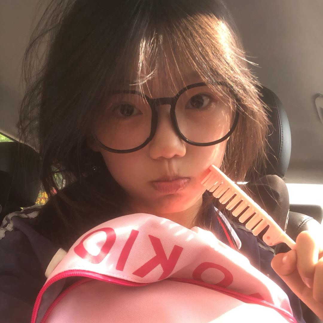 知知