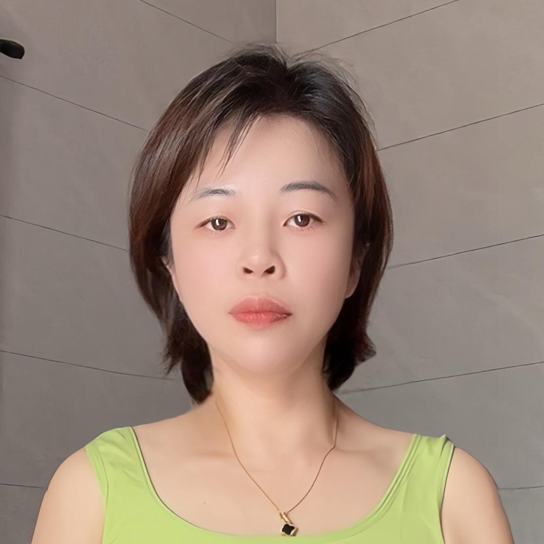 琼