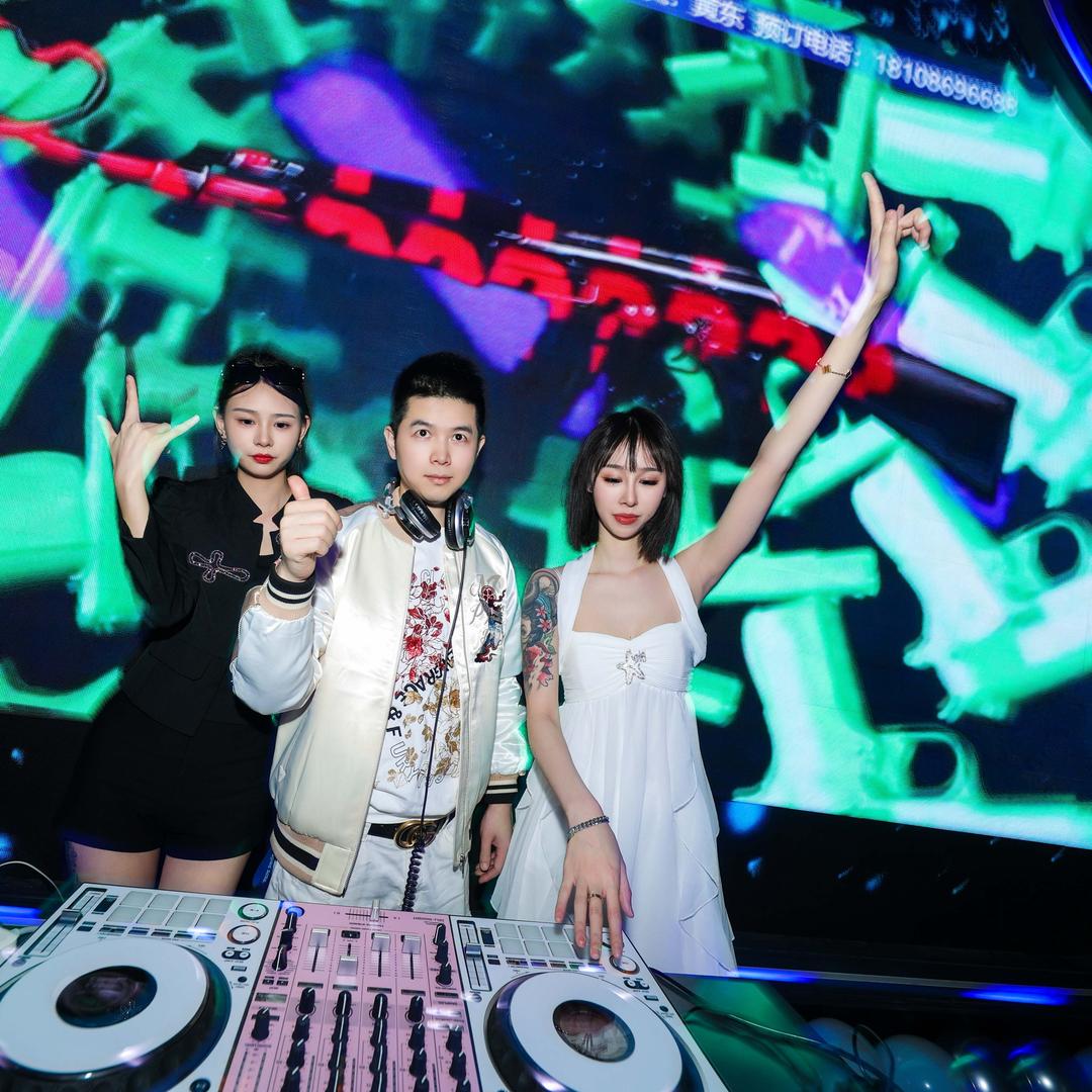 Dj阿伟音乐工作室