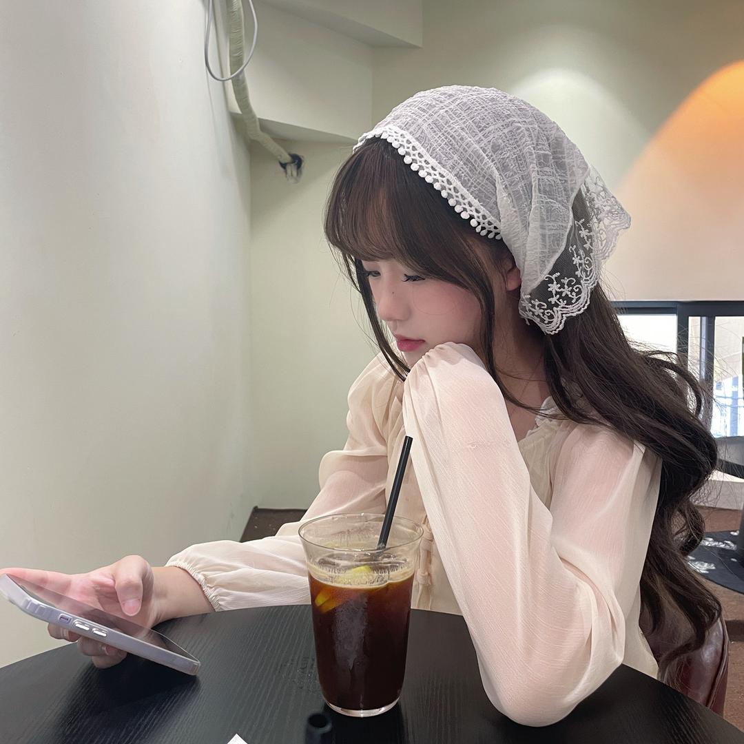 頤