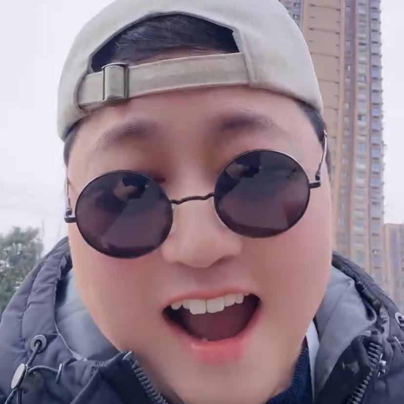 曾阿牛【我叫不白吃】