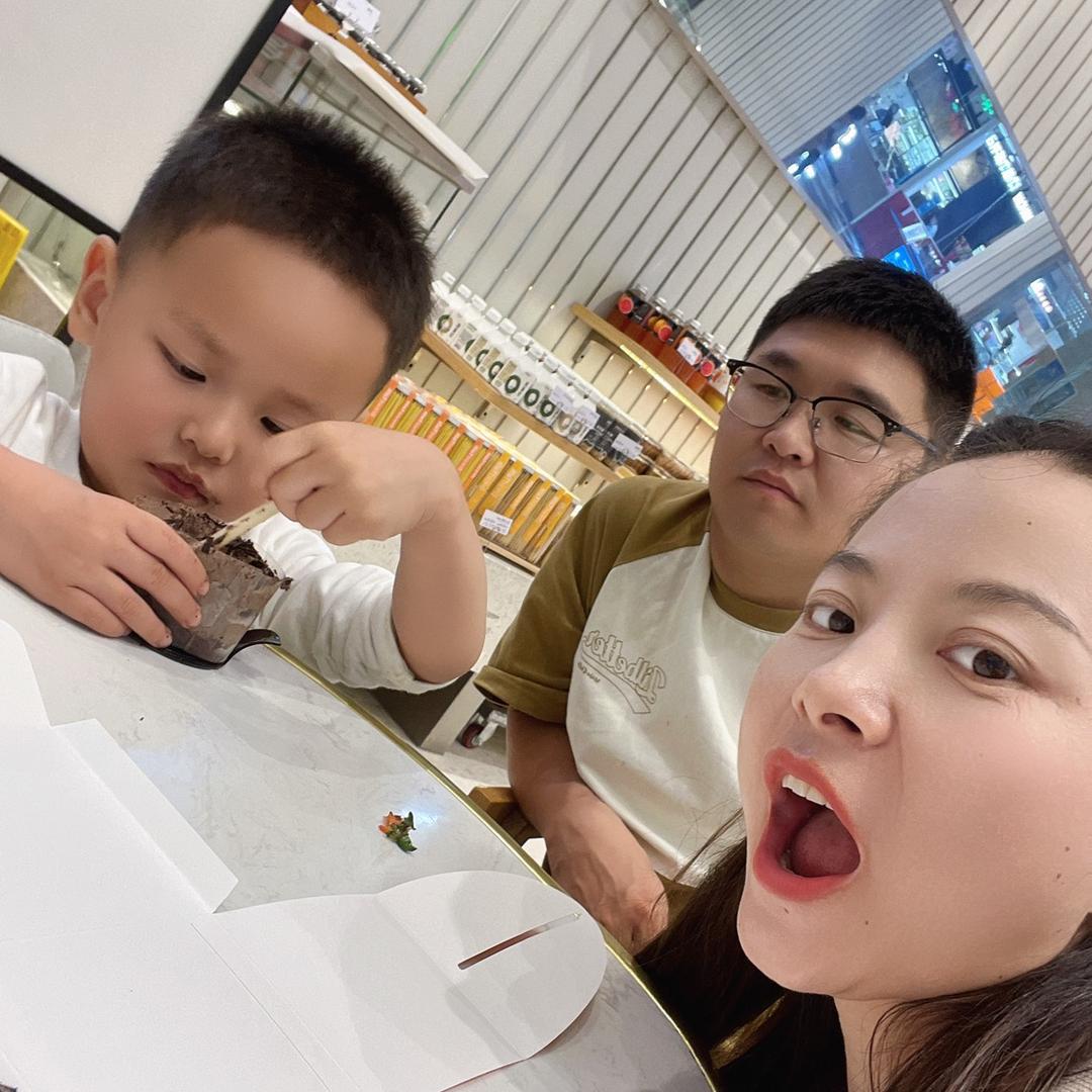 小强一样的活着