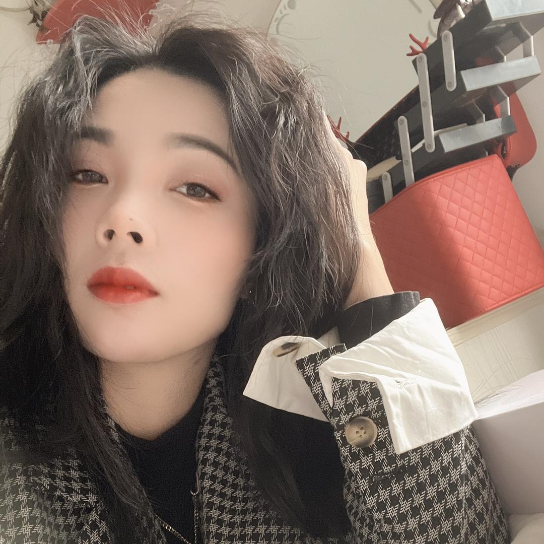 8⃣️零后的阿姐爱跳舞（请勿连赞）