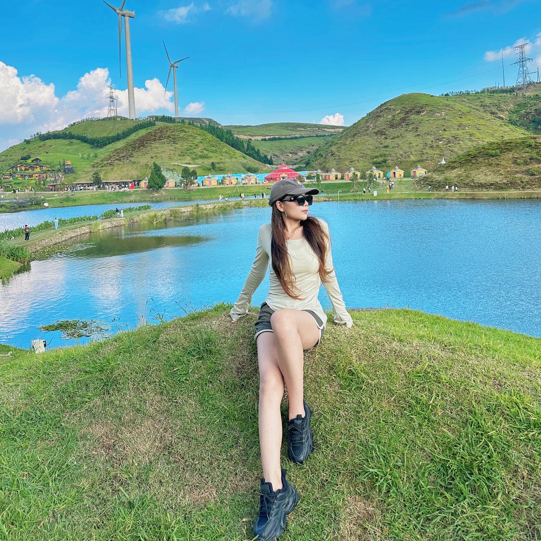 爱跑调的🌻娜娜🌻