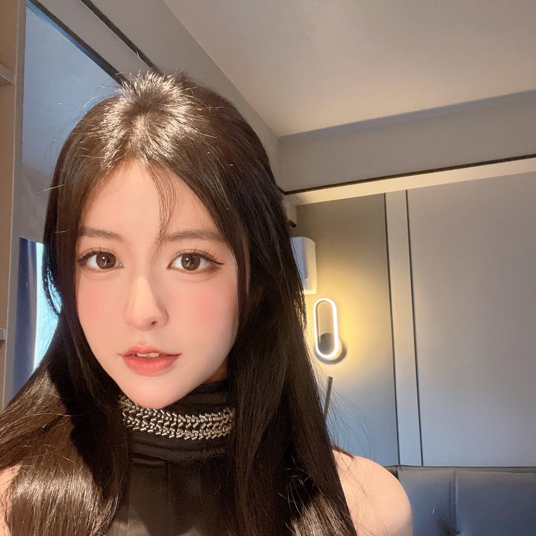 麦克表妹（乖乖）