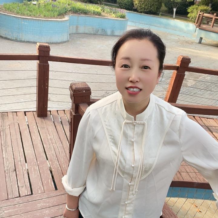 礼泉房产媛媛