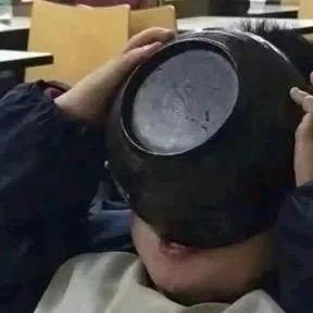 1116